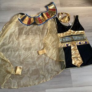 Cleopatra costume